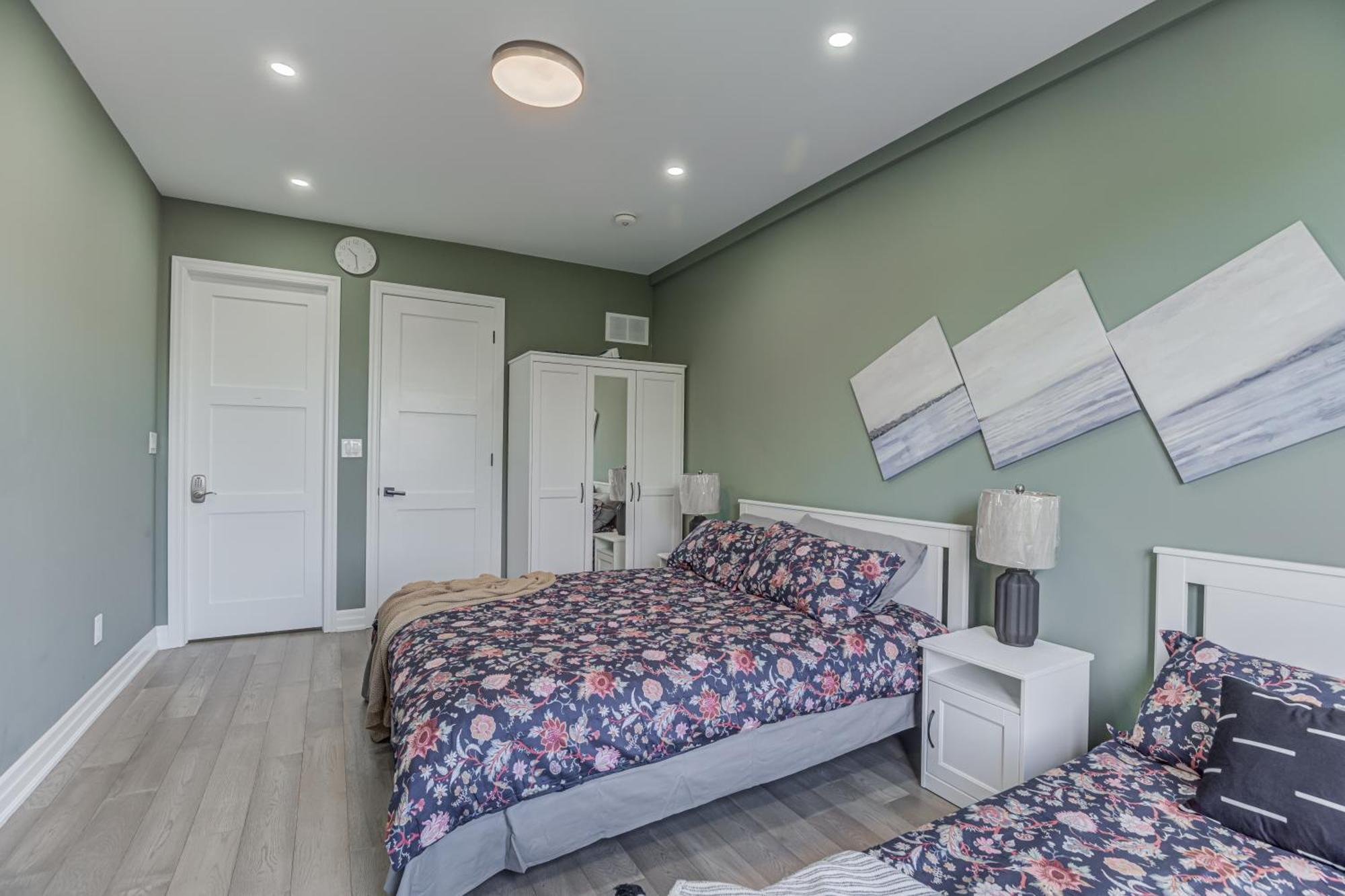 Modern City Living -Newly Built Торонто Экстерьер фото