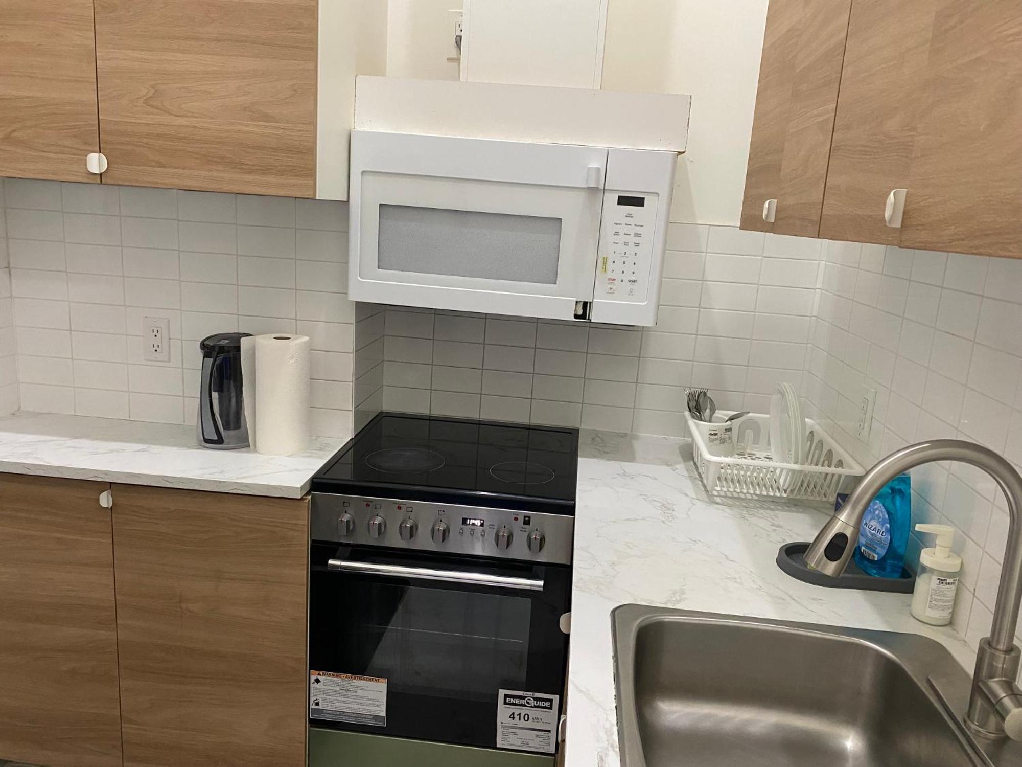 Modern City Living -Newly Built Торонто Экстерьер фото